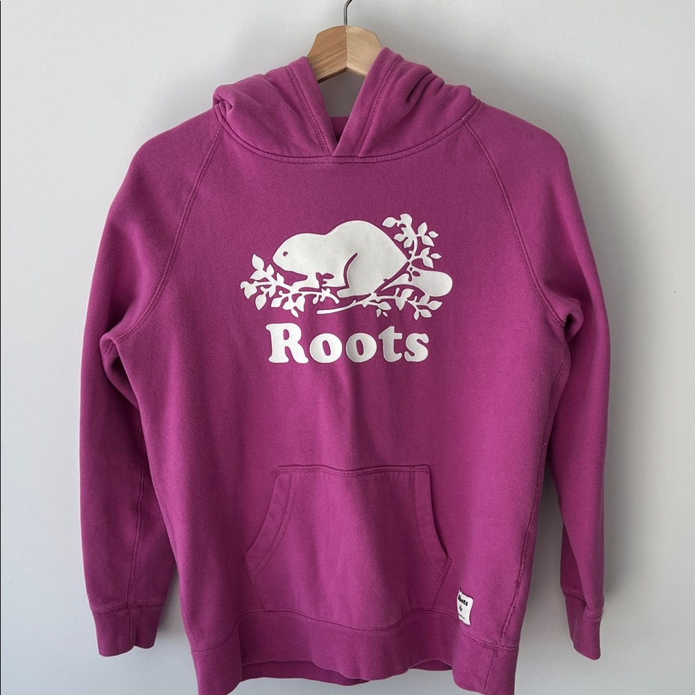 Roots Magenta Hoodie with White Beaver Emblem. - Picture 3 of 4